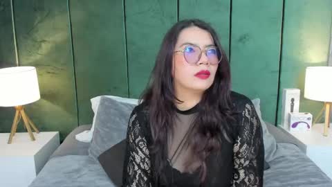 Snapshot of alice_gomezz chatting on 10-08-25, 01:58 Alice online show from 10-08-25, 01:58