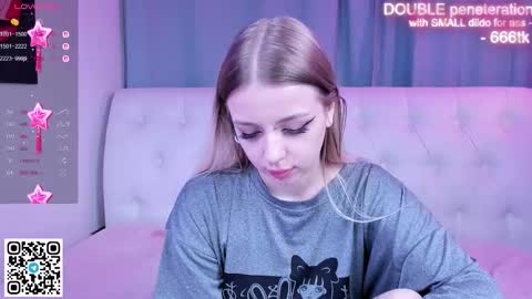alice_halle online show from 11-08-25, 01:28