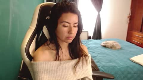 Alice online show from 02-11-26, 03:39