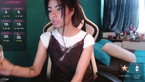 Alice online show from 04-09-26, 01:49