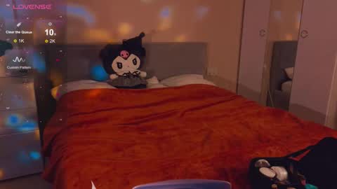 Snapshot of alice_miiiller chatting on 09-26-25, 06:28 Alice online show from 09-26-25, 06:28