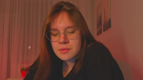 Alice online show from 04-28-26, 05:40