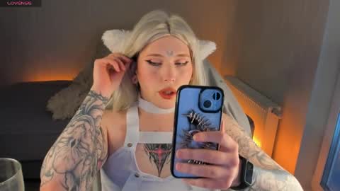  Alice  online show from 04-03-26, 12:36