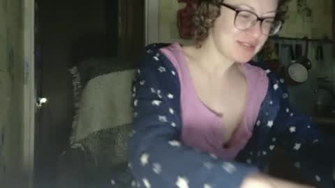 Snapshot of alice_peach chatting on 12-06-24, 12:27 bigclit daddy squirt bigdildo fit online show from 12-06-24, 12:27