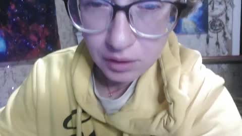 Snapshot of alice_peach chatting on 10-12-25, 03:44 bigclit daddy squirt bigdildo fit online show from 10-12-25, 03:44