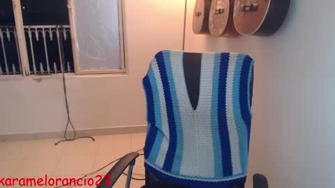 Snapshot of alice_psilocybe_sabina420 chatting on 10-03-25, 05:37 Alicia Aldara online show from 10-03-25, 05:37