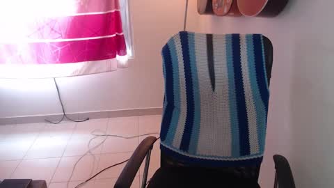 Snapshot of alice_psilocybe_sabina420 chatting on 12-01-25, 11:15 Alicia Aldara online show from 12-01-25, 11:15