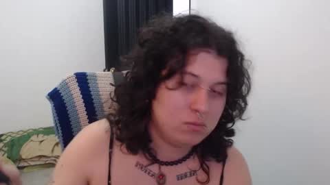 Alicia Aldara online show from 01-18-26, 04:00