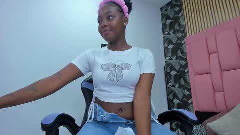 alice_rouusse online show from 10-31-25, 12:06