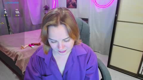 Snapshot of alice_sex_intellect chatting on 01-17-25, 12:21 Alice online show from 01-17-25, 12:21