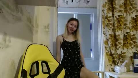 Alice smiles online show from 04-04-26, 10:46