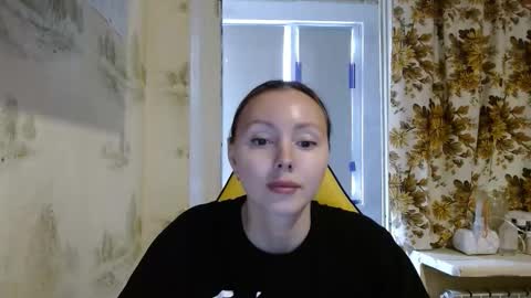 Alice smiles online show from 04-20-26, 11:57