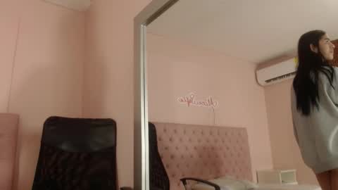 Sofia online show from 11-29-25, 05:38