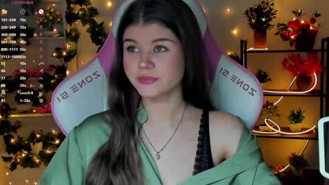 Snapshot of alice_tails chatting on 10-09-25, 07:23 Alice online show from 10-09-25, 07:23