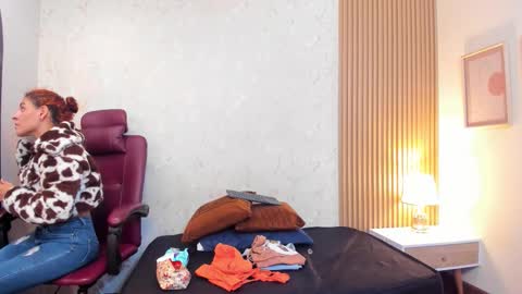 Alice and Asia online show from 03-05-26, 02:02