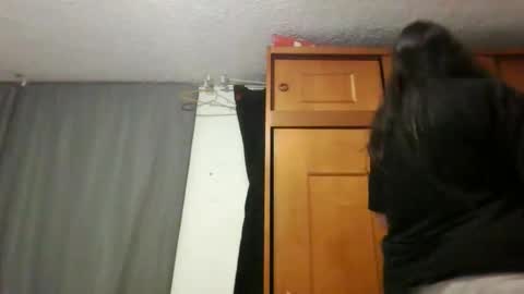 Juli   online show from 05-17-26, 01:14