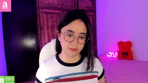 Aliceee  ..   97YP9VWGZHrefnav wishlist lists 1 online show from 04-08-26, 11:05