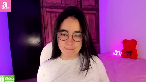 Aliceee  ..   97YP9VWGZHrefnav wishlist lists 1 online show from 04-22-26, 10:06