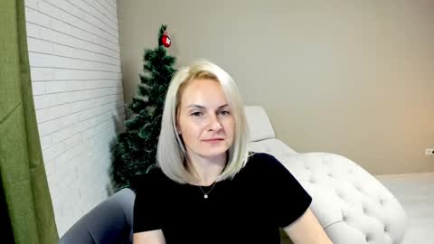 Snapshot of alicee__grace chatting on 12-03-24, 10:18 Alicee online show from 12-03-24, 10:18