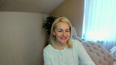 Snapshot of alicee__grace chatting on 12-31-24, 09:31 Alicee online show from 12-31-24, 09:31