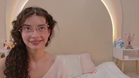 alice online show from 04-21-26, 05:17