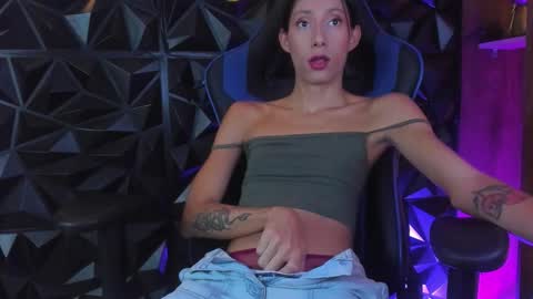 Alice Salvatore online show from 03-12-26, 02:50