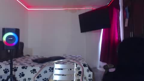 aliceesmiths online show from 09-11-25, 06:41