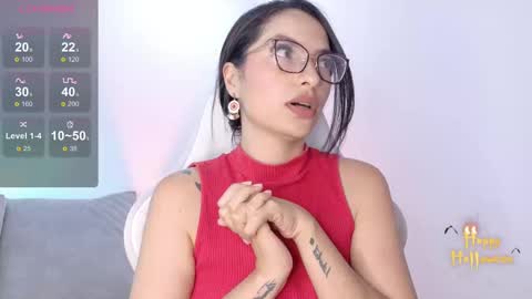 Snapshot of alicefischers chatting on 10-29-25, 11:39 Alice online show from 10-29-25, 11:39