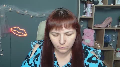 AliceInks online show from 09-12-25, 07:08