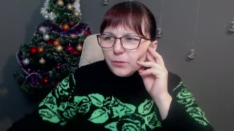 AliceInks online show from 12-21-25, 06:53