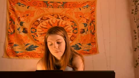 Alice online show from 04-14-26, 05:13