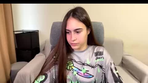 alicekollt online show from 12-04-25, 11:52