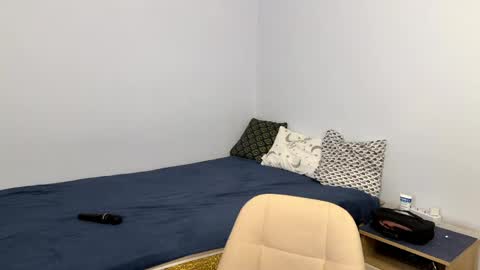 alicekollt online show from 04-21-26, 09:28