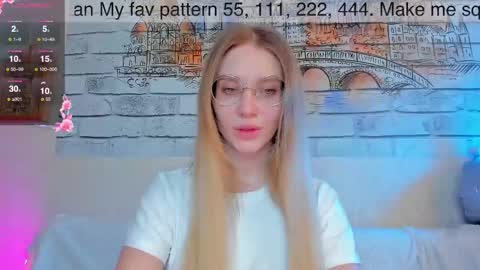 Snapshot of alicemilman chatting on 02-07-25, 10:19 Alice  online show from 02-07-25, 10:19