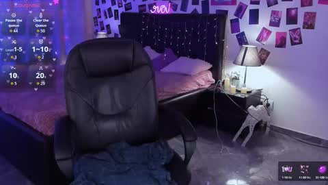 Alice online show from 09-17-25, 11:34