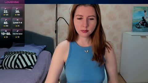 Snapshot of alicepreston chatting on 10-24-25, 03:58 Alice online show from 10-24-25, 03:58