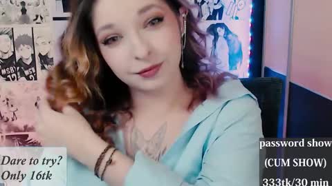 aliceriddle1 online show from 02-18-26, 08:27