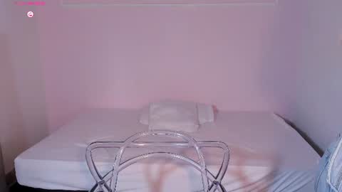 Snapshot of aliceross1 chatting on 07-29-26, 07:12 AliceRoss online show from 07-29-26, 07:12