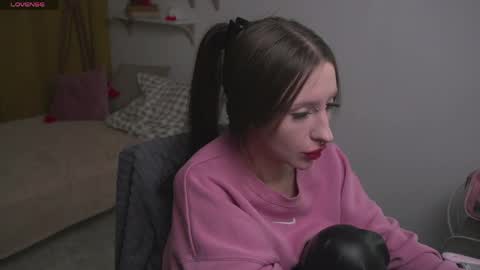 alicewallflower online show from 04-26-26, 09:01