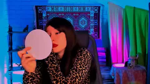 alicewelch_ online show from 10-18-25, 08:15