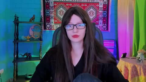 alicewelch_ online show from 10-19-25, 08:15