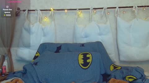 Snapshot of alicewoolfy chatting on 12-12-24, 07:59 AliceWoolfy online show from 12-12-24, 07:59