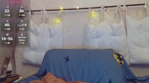 Snapshot of alicewoolfy chatting on 12-22-24, 07:42 AliceWoolfy online show from 12-22-24, 07:42