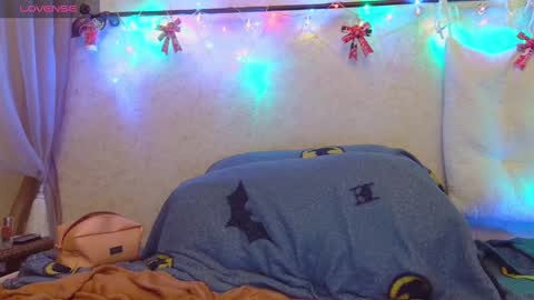 Snapshot of alicewoolfy chatting on 12-27-24, 09:00 AliceWoolfy online show from 12-27-24, 09:00