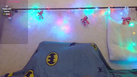 Snapshot of alicewoolfy chatting on 01-07-25, 09:35 AliceWoolfy online show from 01-07-25, 09:35