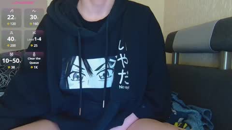 Snapshot of alicewoolfy chatting on 02-19-25, 11:04 AliceWoolfy online show from 02-19-25, 11:04