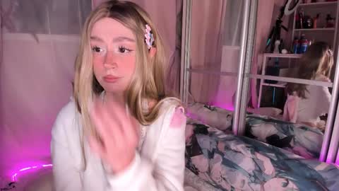 from wonderland online show from 02-20-26, 03:12