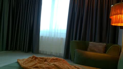 Snapshot of alicexsquirt chatting on 02-13-26, 06:20 Alice online show from 02-13-26, 06:20