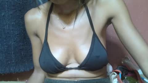 alicia253177 online show from 03-03-25, 06:22