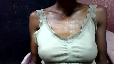 alicia253177 online show from 09-15-25, 10:48